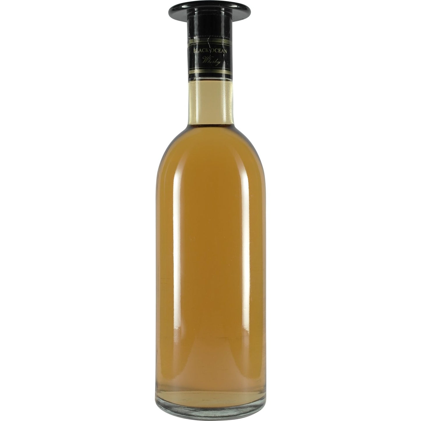 Ocean Black Whisky Front